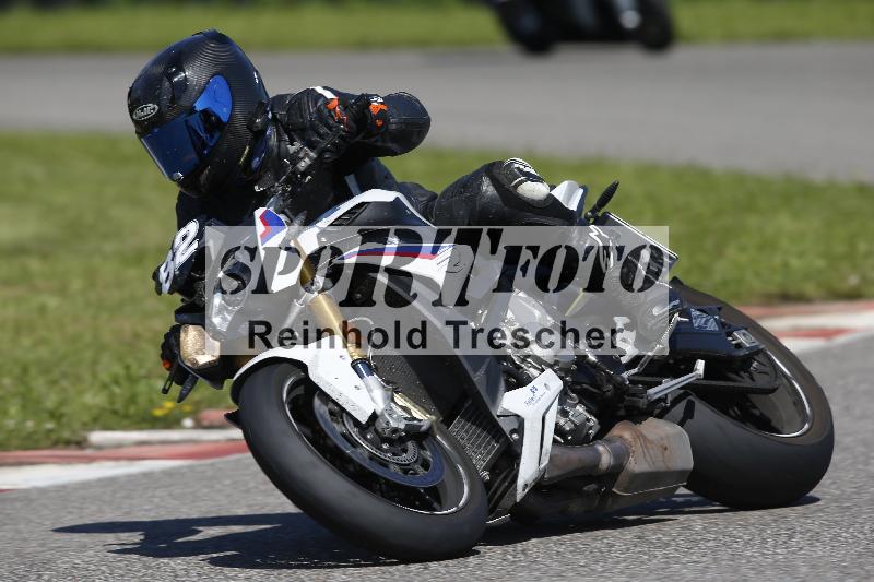 /Archiv-2024/29 12.06.2024 MOTO.CH Track Day ADR/Gruppe gelb/82